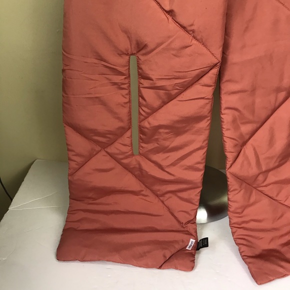 Quilted NEW Down Scarf Wrap Shawl Neutral Oversized Puffy Warm Cozy Minimalist - Picture 3 of 7